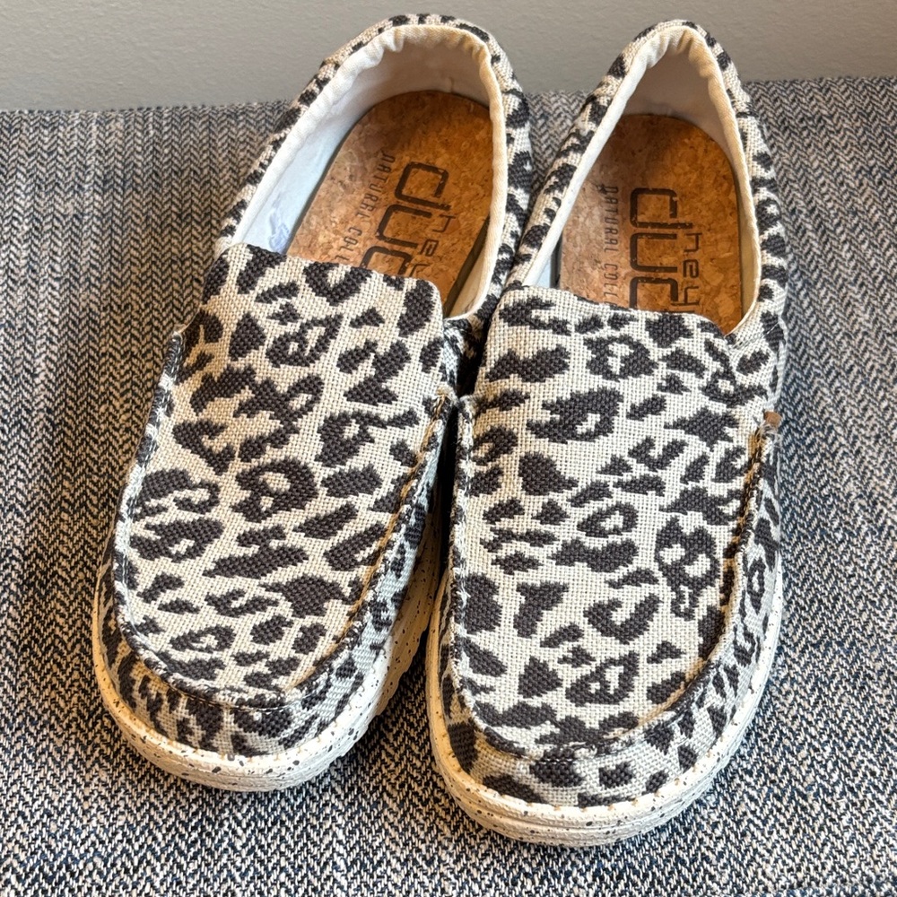Hey Dude Black and Off White Cheerah Print Loafers